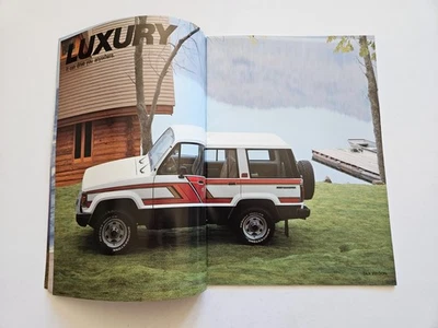 ISUZU TROOPER 24 PAGES SALES BROCHURE 1986 1987 - Image 1 of 4