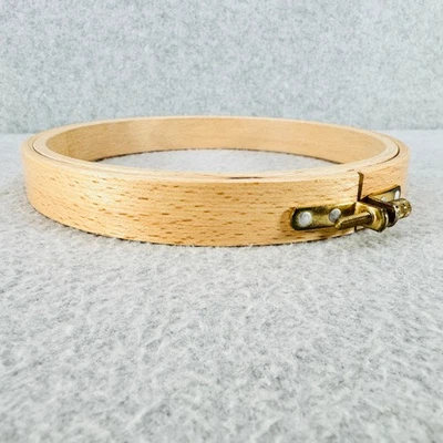 Vintage Embroidery Hoop Round Wooden 7" Across 1" Thick Quilting Screw Tension - Image 1 of 4