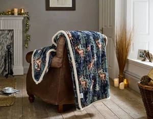 Sherpa Reverso Supersuave Diseño Ciervos en Azul Marino 140cm x 180cm - Imagen 1 de 3