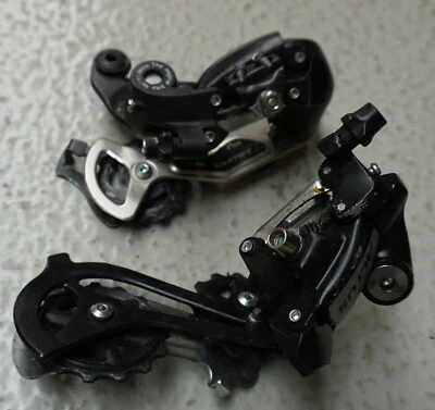 A020-076: 2 Shimano Schaltwerke Altus / Tourney als Ersatzeilspender / Bastler - Bild 1 von 2