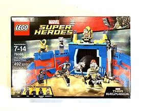 LEGO Marvel Super Heroes: Thor vs. Hulk: Arena Clash (76088) Loki Grandmaster