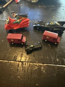 1989 Batman Ertl Diecast Vehicle Set Joker Van, Batmobile Micro Nice! - Picture 1 of 6