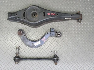 12-13 VW GOLF R MK6 JUEGO DE 3 SUSPENSIÓN TRASERA DERECHA BRAZO DE CONTROL SUPERIOR E INFERIOR OEM - Imagen 1 de 24