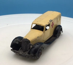 DINKY 30F BENTLEY AMBULANCE WITH PINCHED AXELS - Picture 1 of 9