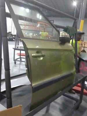 2013 KIA SOUL Right Front Door Green OEM 221717 117K Miles - Used - Image 1 of 3