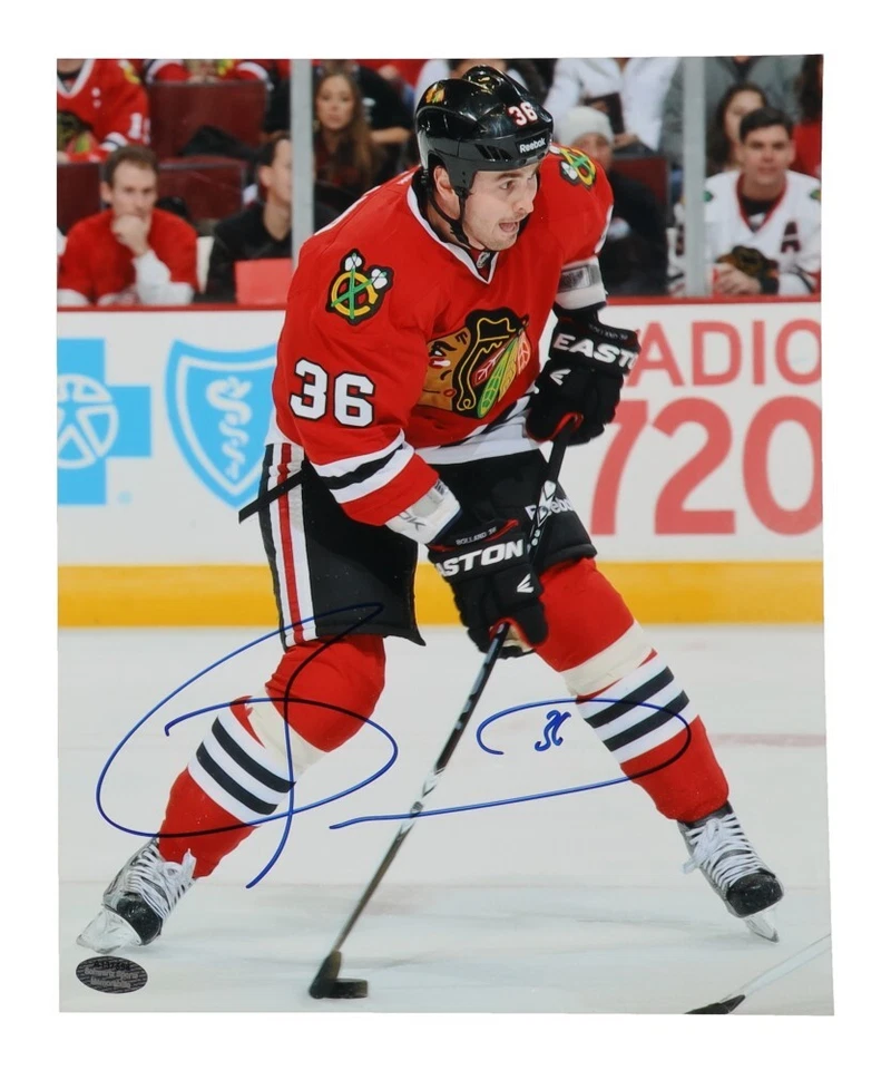 Dave Bolland Signed Blackhawks 8x10 Photo (Schwartz) - Image 1 of 1