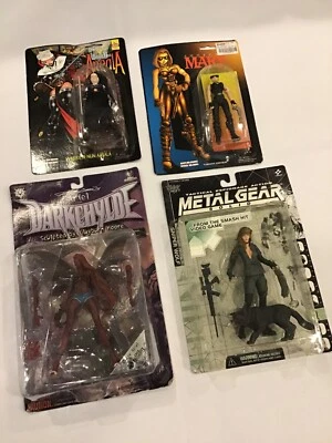 Figuras de acción raras múltiples femeninas: área de monja guerrera/escopeta Mary/Ariel/sólido Foto 1 de 4