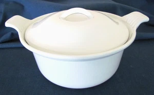 VINTAGE LE CREUSET 1 QT WEISSE KASSEROLLE MIT DECKEL SAUBER!! - Bild 1 von 8