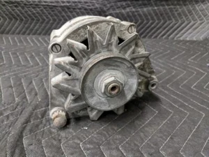 BMW E28/E30 3-Series 5-Series Z1 Alternator 90 Amp Bosch 0120469777 12312287828 - Foto 1 di 5