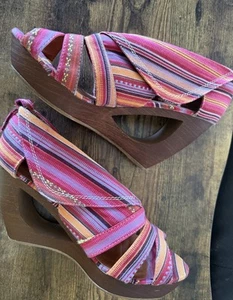Bucco Capensis Multi Color Cutout Wooden Heel Platform Shoes Size 8.5 Vacation - Picture 1 of 7