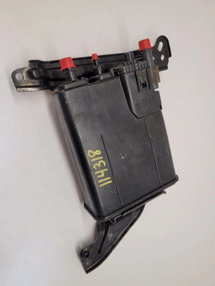 2015 TOYOTA CAMRY Fuel Vapor Canister  - Image 1 of 4