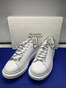 Alexander Mcqueen Sneaker oversize da uomo in bianco/nero, taglia: US 10 - Foto 1 di 10