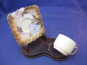 VINTAGE AK MINIATURE TEA CUP AND UNMARKED SQUARE SAUCER - MIS-MATCHED BUT LOVELY - Picture 1 of 8