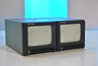 2 Vintage Mini Video Monitors CRT Vistek for Gaming - Image 1 of 4