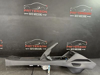 2017 FIAT 124 SPIDER CENTER CONSOLE W/ PARKING E-BRAKE - Image 1 of 4