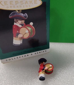 Hallmark Merry Miniature CLOTHESPIN  SOLDIER Drummer Collector's Series Ornament - Picture 1 of 3