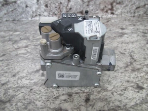 White Rodgers Gemini Modell: 36G54 Typ: 250 Ofen Gassteuerventil P/N: 67143 - Bild 1 von 7