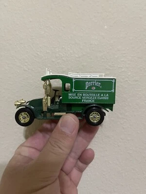 MATCHBOX 1983 MODELS OF YESTERYEAR NO. Y-25 RENAULT PERRIER DELIVERY VAN - Image 1 of 3