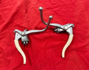 vintage Mafac Brake Lever Set Drop Bar white Cover Safety Levers Peugeot U-08 - Picture 1 of 11