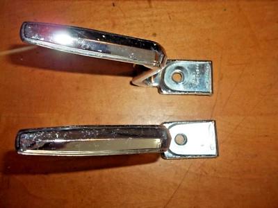 1975-1979 Lincoln Continental Interior Chrome Door Handle OEM Used D5VB6022614A - Image 1 of 4