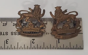 Par de insignias de cuello de húsares reales canadienses del 6º duque de Connaught - Imagen 1 de 5
