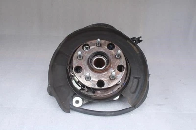 Lexus IS250 2015 sedán lado derecho del pasajero trasero nudillo eje buje Foto 1 de 4