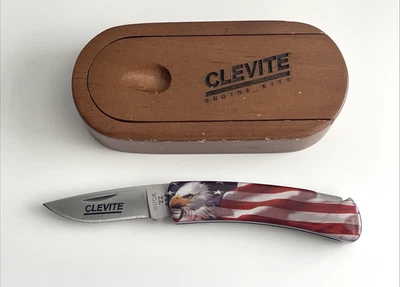 Buck 525AM American Eagle and Flag Folding Knife USA 2002 - Image 1 of 4