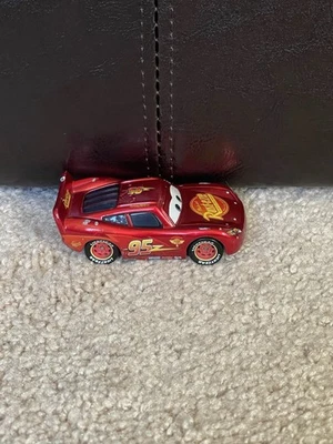 Disney Pixar Cars DK Exclusivo Metallic Hudson Hornet Lightning McQueen Foto 1 de 4