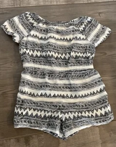 Romper cravatta corta vecchia navy manica azteca nero cotone bianco casual bambina 3T - Foto 1 di 4