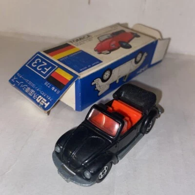 (Cor Interior Vermelho) Tomica - F23 Volkswagen Fabricado no Japão Cor Preto usado - Imagem 1 de 4
