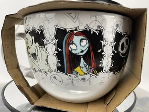 Disney Tim Burton's The Nightmare Before Christmas Ceramic Mug & spoon Set 24oz - Picture 1 of 7