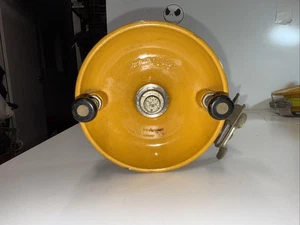 VINTAGE ALVEY FISHING REEL SURF CHAMPION MODEL 650 A5 (38-25) - Foto 1 di 4