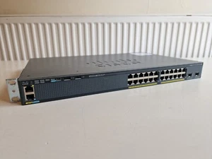 Cisco WS-2960x-24TD-L 24-port Gigabit switch, 2x10G SFP+ - Photo 1/6