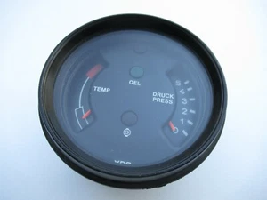 Porsche 911 Oil Pressure/Temperature Gauge date stamped 12/77 VDO - Picture 1 of 5
