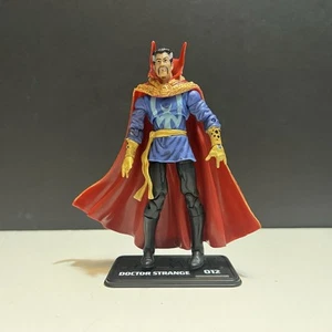 Hasbro Marvel Universe Doctor Strange 3.75” Action Figure 012 With Stand - Picture 1 of 7