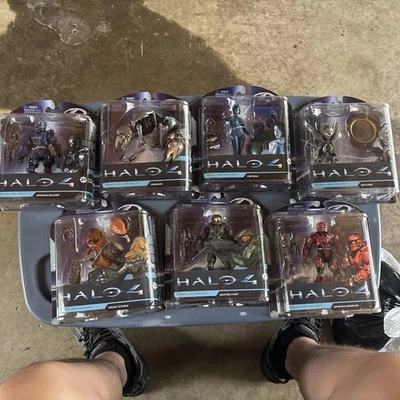 2012 MCFARLANE TOYS HALO 4 SERIES 1 lot of 7 figures  - Image 1 of 4
