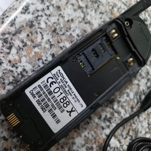 Nokia Model 6110 Mobile Phone Mit Ladegerät, Handy Ist Defekt - Bild 1 von 1
