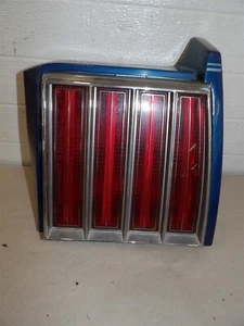 RH PASSENGERS SIDE TAILLIGHT & QUARTER PANEL EXTENSION PONTIAC GRAND PRIX 1979 - Picture 1 of 7