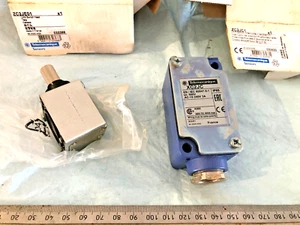 TELEMECANIQUE Limit Switch ZC2JC1 & Limit Switch Head ZC2JE01. Made in France - Picture 1 of 6