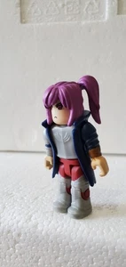 Roblox Icefire Mage Action Figure Jazwares 3" giocattolo da collezione trincea capelli viola - Foto 1 di 5