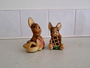 VINTAGE PENDELFIN “PIEFACE” AND "PICNIC MIDGE" CHERRY PIE FIGURES - Picture 1 of 3