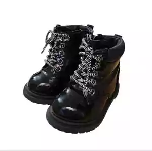 Botas de Combate Wonder Nation Bebé Niña Talla 3 Negras Brillantes Fácil de Encender y Apagar - Imagen 1 de 8