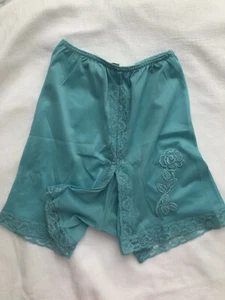 Vintage Tap Pants Bloomers Underwear Skort Sears Robin Egg Embroidered JR7 XS-S - Picture 1 of 6