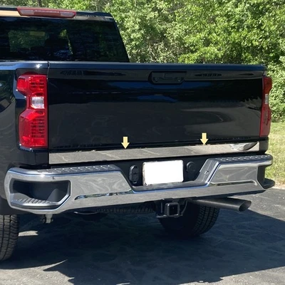 Acento de puerta trasera pulido 1 pieza para Chevrolet Silverado 3500 HD 2020-2024 Foto 1 de 4