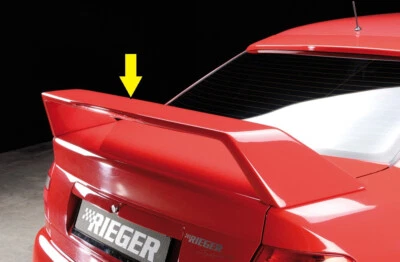 Alerón trasero grande Rieger 55040 para Audi A4 B5 sedán 94-01 con tercera luz de freno Foto 1 de 3