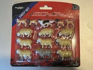 BRITAINS 1:32 SCALE 43282 SHEEP LAMBS AND SHEEP DOG PACK - Picture 1 of 1