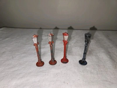 Vintage O Scale Metal Railroad Layout Street Lamps 2 & 5/8" Tall  - Image 1 of 4