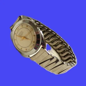 Orologio, marca Newport, Swiss Made, resistente all'acqua, 17 gioielli, non funzionante - Foto 1 di 3