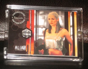 Jennifer Garner Sydney Bristow Inkworks Alias Season 1 Costume Relic Pieceworks - Picture 1 of 4