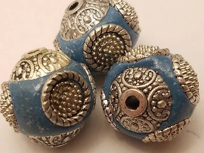 Abalorio Indonesia redondo hecho a mano con núcleo de aleación, redondo, color mezclado, 15x14 mm cantidad 2 Foto 1 de 4